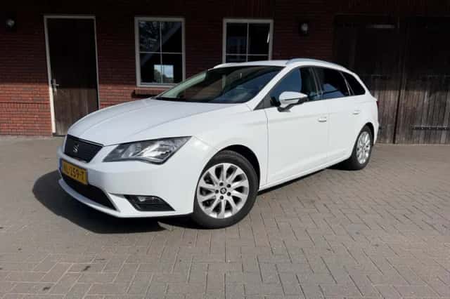 SEAT Leon (2017) thumbnail 1