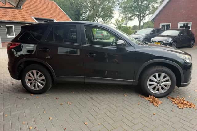 Mazda CX-5 (2015) thumbnail 5