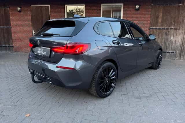 BMW 1-Serie (2020) thumbnail 3