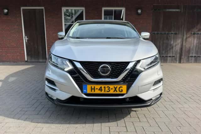Nissan Qashqai (2019) thumbnail 2