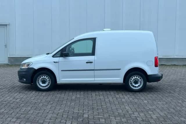 Volkswagen Caddy (2019) thumbnail 2