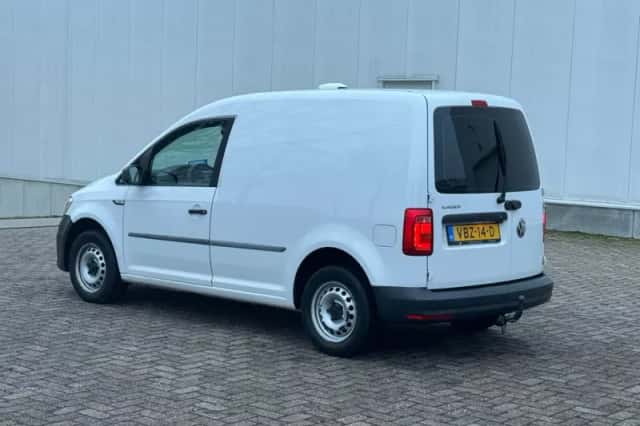 Volkswagen Caddy (2019) thumbnail 3