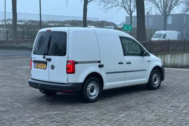Volkswagen Caddy (2019) thumbnail 5