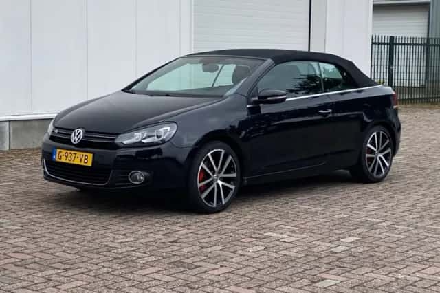 Volkswagen Golf (2011) thumbnail 1