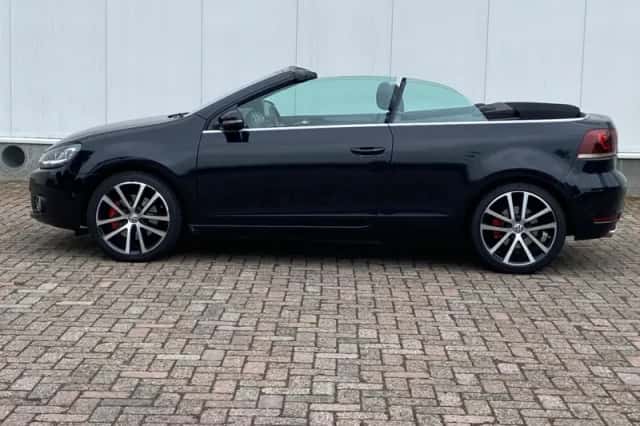 Volkswagen Golf (2011) thumbnail 3