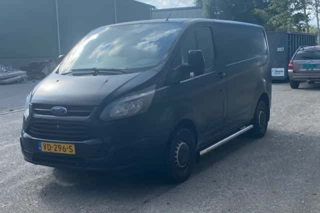 Ford Transit Custom (2013) thumbnail 1