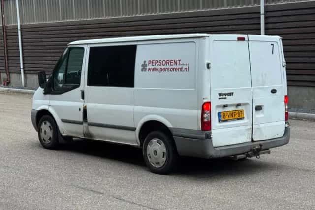 Ford Transit (2011) thumbnail 2