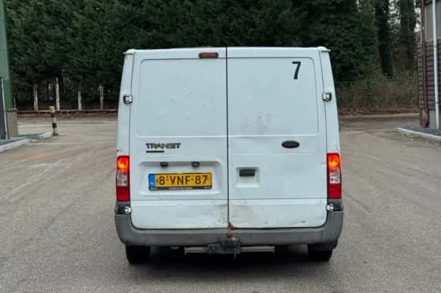 Ford Transit (2011) thumbnail 3