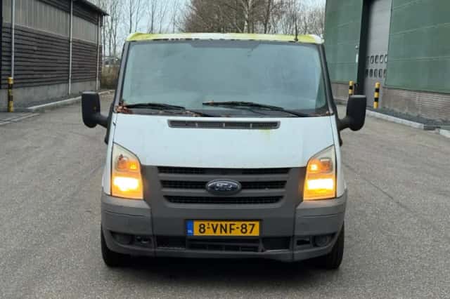Ford Transit (2011) thumbnail 6