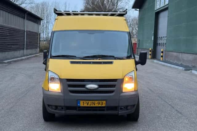 Ford Transit (2010) thumbnail 6