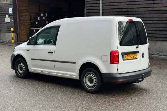 Volkswagen Caddy (2020) thumbnail 2
