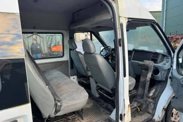 Ford Transit (2010) thumbnail 5