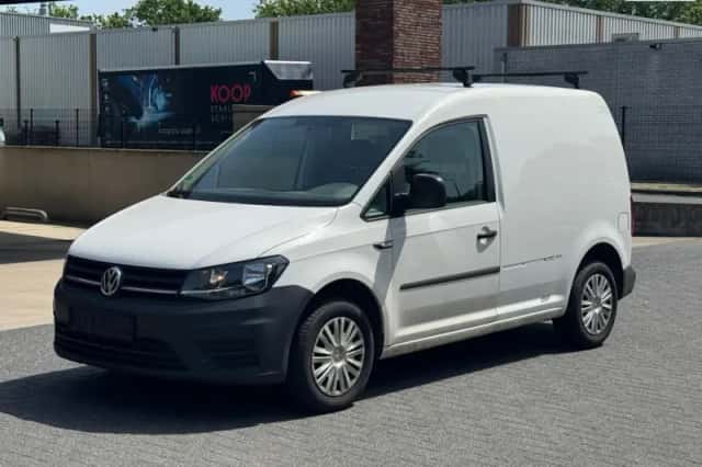 Volkswagen Caddy (2016) thumbnail 1
