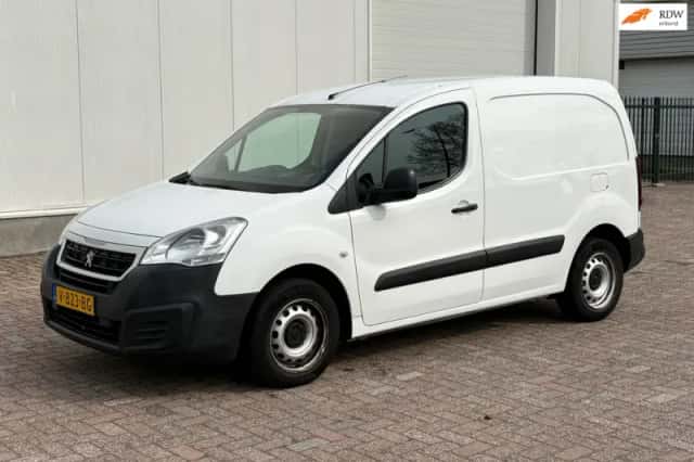 Peugeot Partner (2016) thumbnail 1