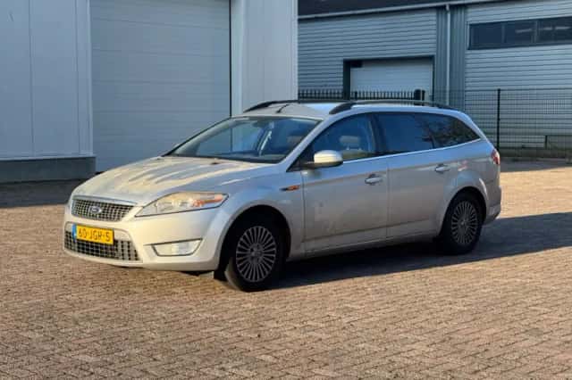 Ford Mondeo (2009) thumbnail 1