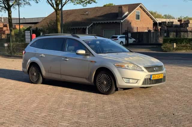 Ford Mondeo (2009) thumbnail 6