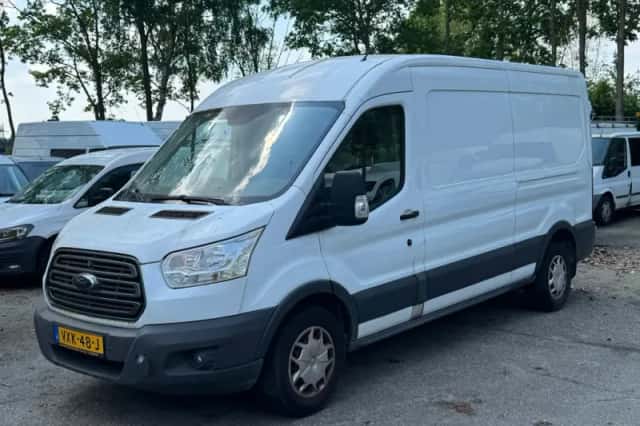 Ford Transit (2017) thumbnail 1