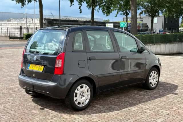Fiat Idea (2005) thumbnail 5