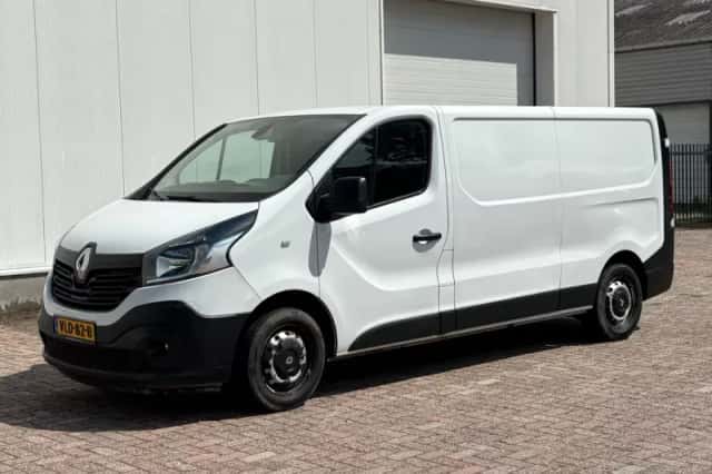 Renault Trafic (2019) thumbnail 1