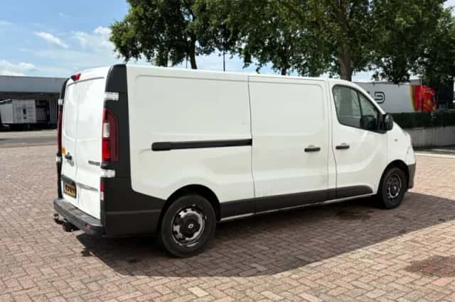 Renault Trafic (2019) thumbnail 6