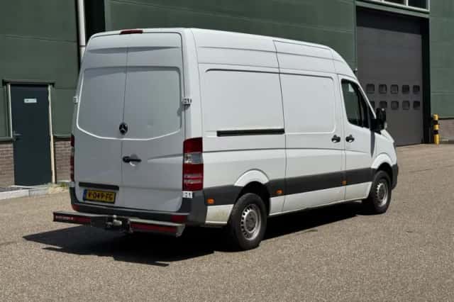Mercedes-Benz Sprinter (2017) thumbnail 4