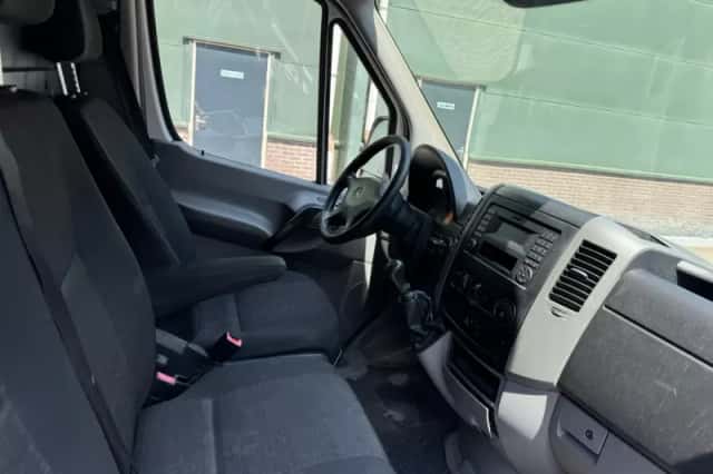 Mercedes-Benz Sprinter (2017) thumbnail 6