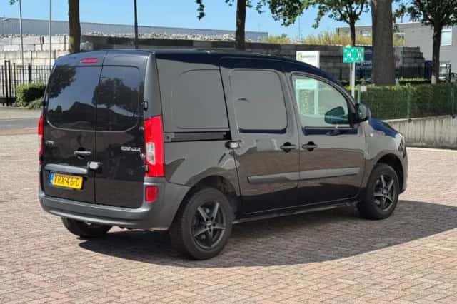Mercedes-Benz Citan (2018) thumbnail 5