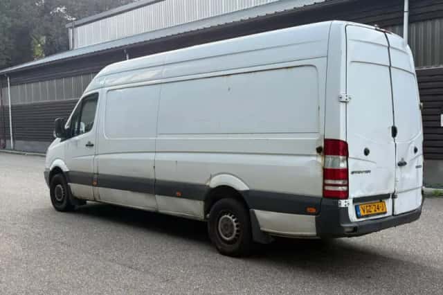 Mercedes-Benz Sprinter (2017) thumbnail 3