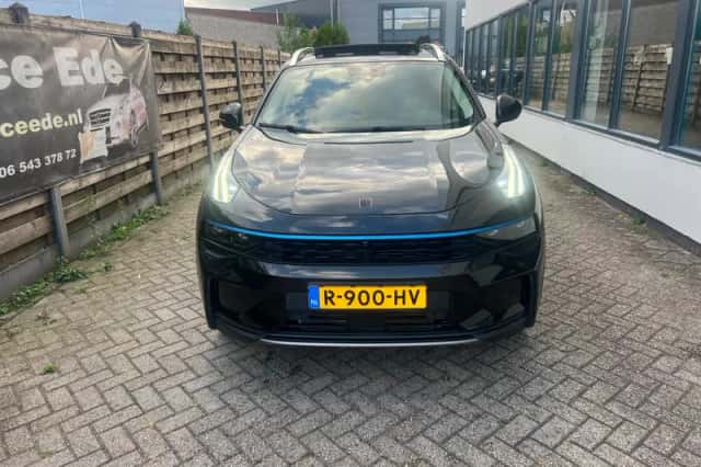 Lynk & Co 01 (2022) thumbnail 4