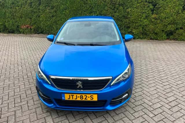 Peugeot 308 (2020) thumbnail 2