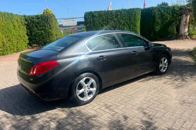 Peugeot 508 (2011) thumbnail 6