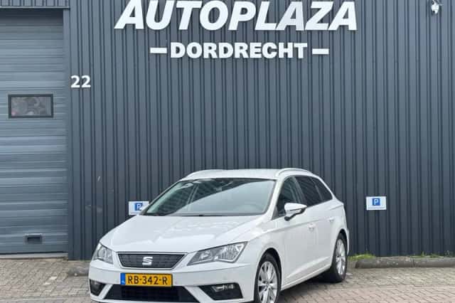 SEAT Leon (2017) thumbnail 1
