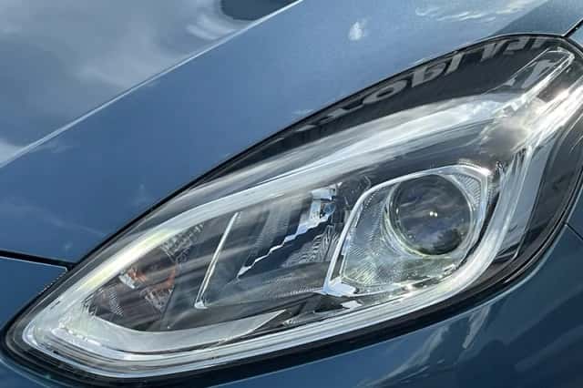 Ford Fiesta (2021) thumbnail 5