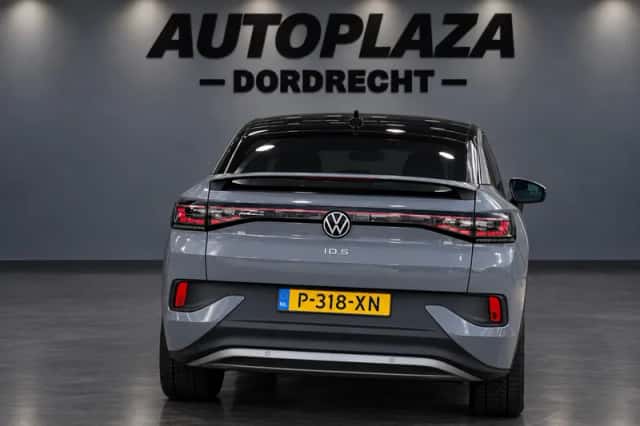 Volkswagen ID.5 (2022) thumbnail 6