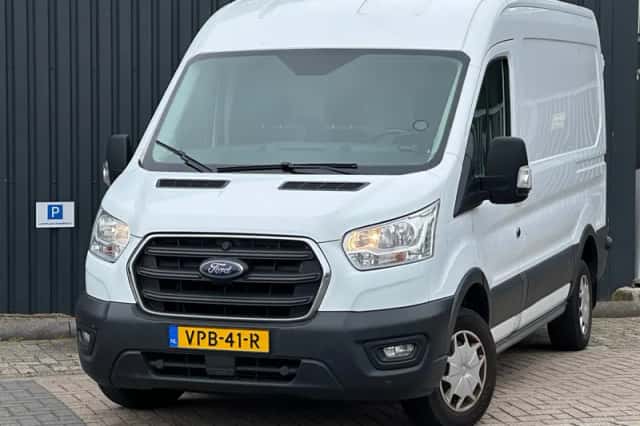 Ford Transit (2020) thumbnail 2