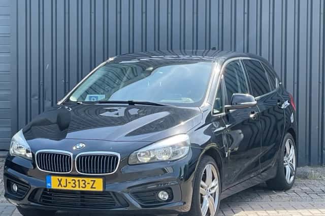 BMW 2-Serie Active Tourer (2017) thumbnail 2