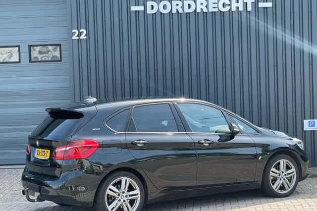 BMW 2-Serie Active Tourer (2017) thumbnail 5