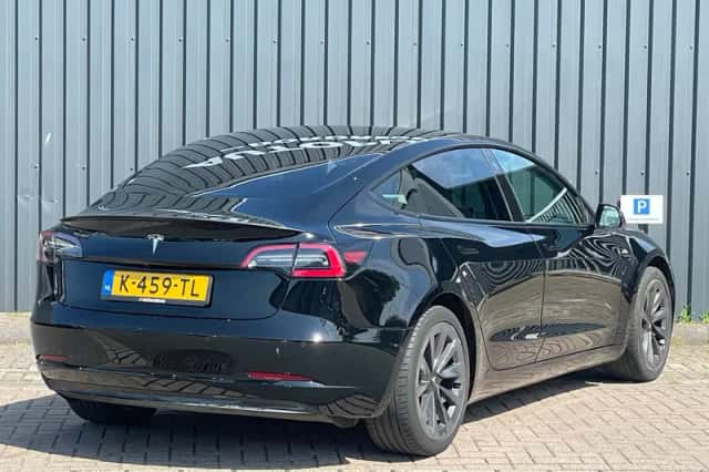 Tesla Model 3 (2021) thumbnail 4