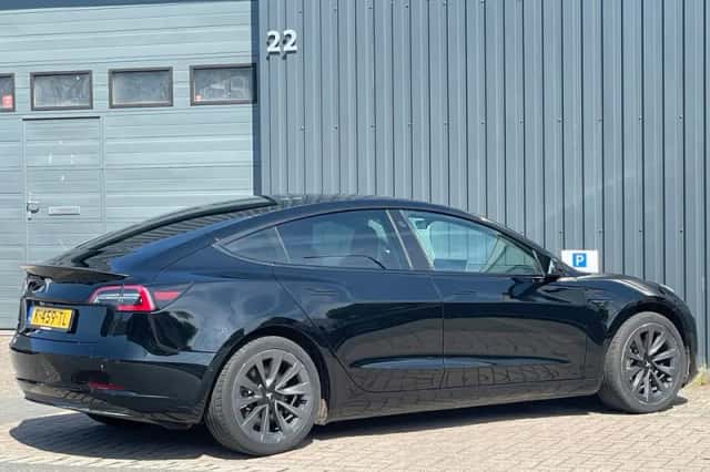 Tesla Model 3 (2021) thumbnail 5