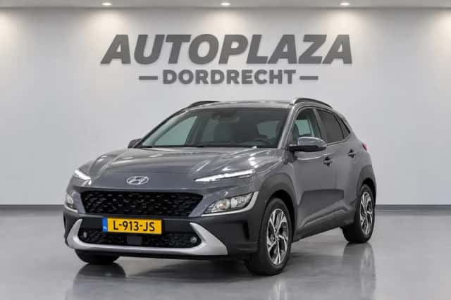 Hyundai Kona (2021) thumbnail 1
