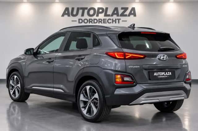 Hyundai Kona (2021) thumbnail 5