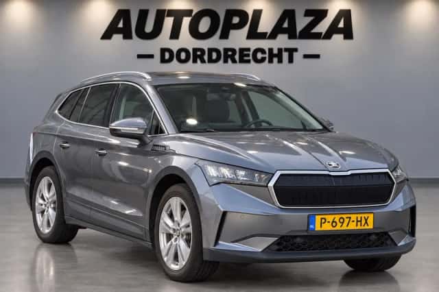 Škoda Enyaq (2022) thumbnail 3