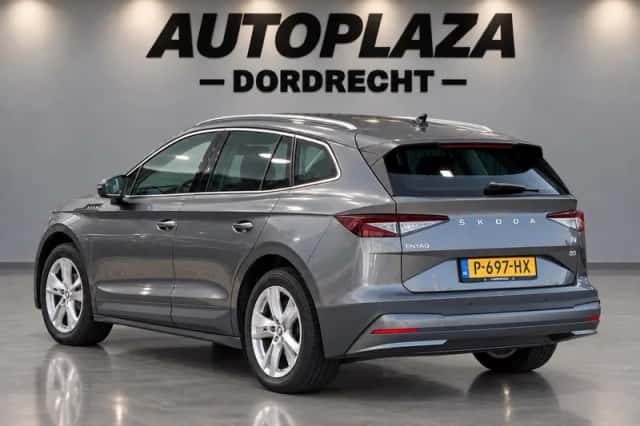 Škoda Enyaq (2022) thumbnail 4