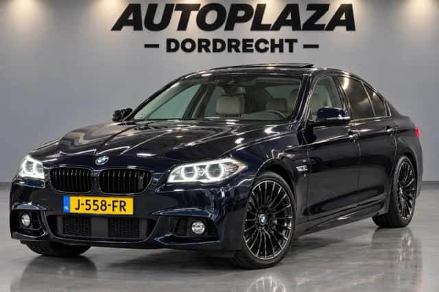 BMW 5-Serie (2015) thumbnail 1