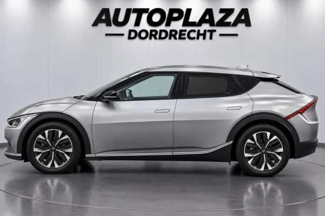 Kia EV6 (2022) thumbnail 5