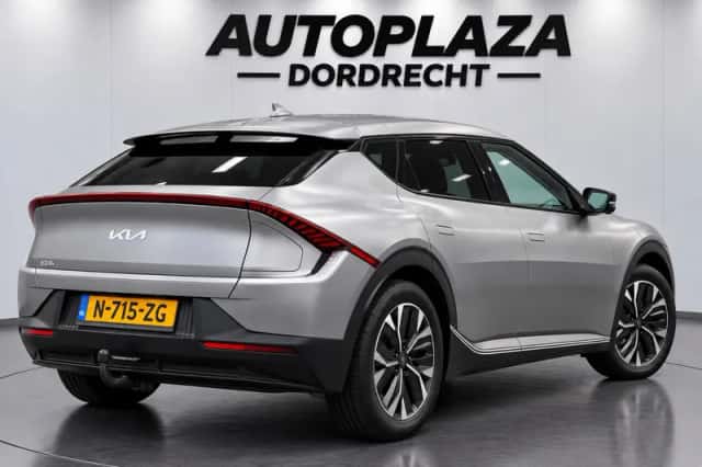 Kia EV6 (2022) thumbnail 6