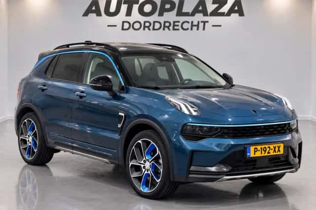 Lynk & Co 01 (2022) thumbnail 3