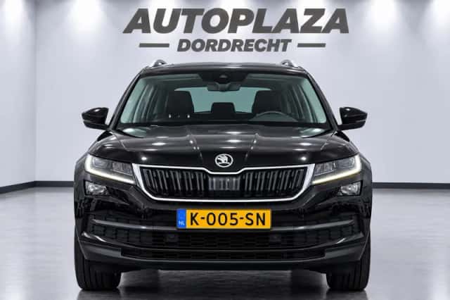 Škoda Kodiaq (2021) thumbnail 2