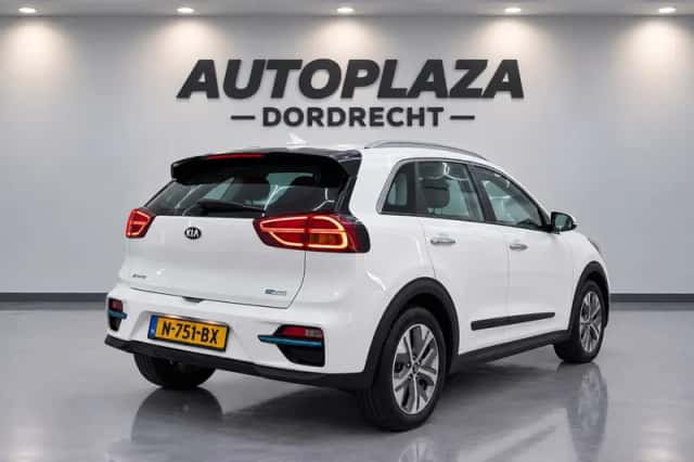 Kia Niro EV (2021) thumbnail 4