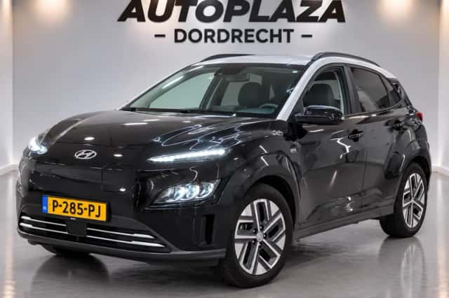 Hyundai Kona (2021) thumbnail 1